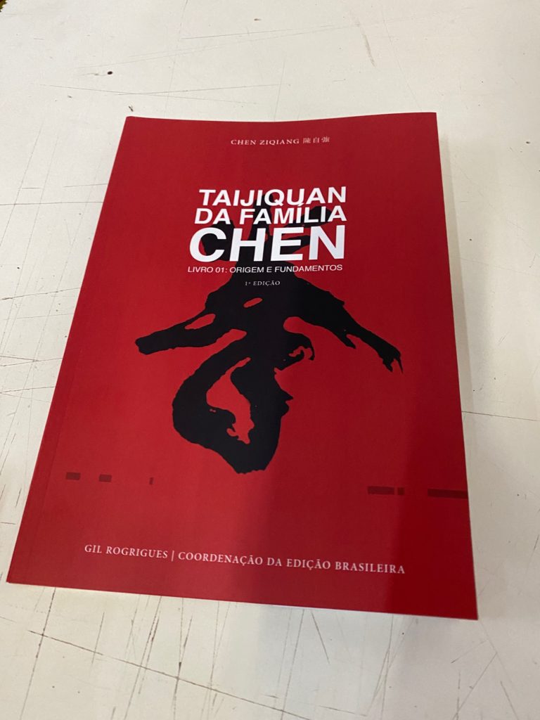 Livro “Taijiquan da família chen: origem e fundamentos”, de Chen Ziqiang, é lançado em português pela Chenjiagou Brasil Taijiquan Xuexiao